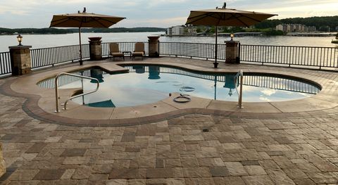 Visit Stockmans Stoneworks today in Jefferson City, Missouri. Discover the beauty and elegance that only masterful stonework can bring.