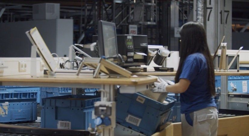covid-19 warehouse automation employee