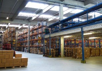 warehouse space peak season