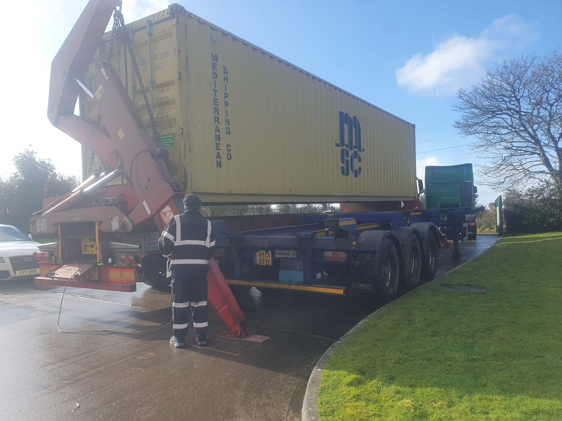 Cargo lorry