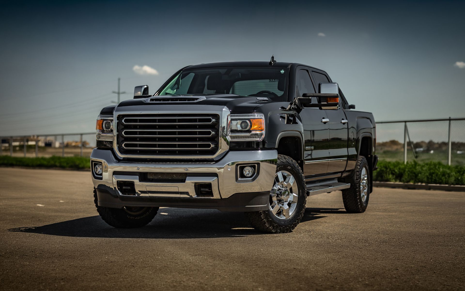 Heavy-Duty Trucks Auto Repair in Auburn, AL | University Tire and Auto