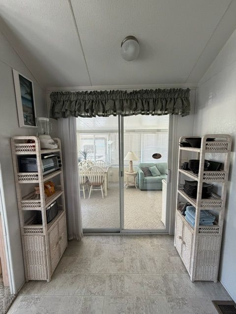 2003 Kroft Park Model bedroom with window