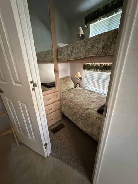 2003 Kroft Park Model interior room view