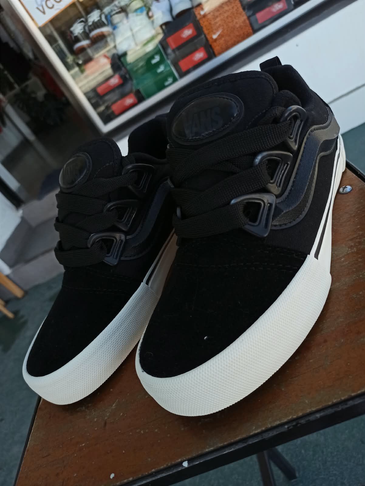 ZAPATILLAS VANS KNU (Z011)