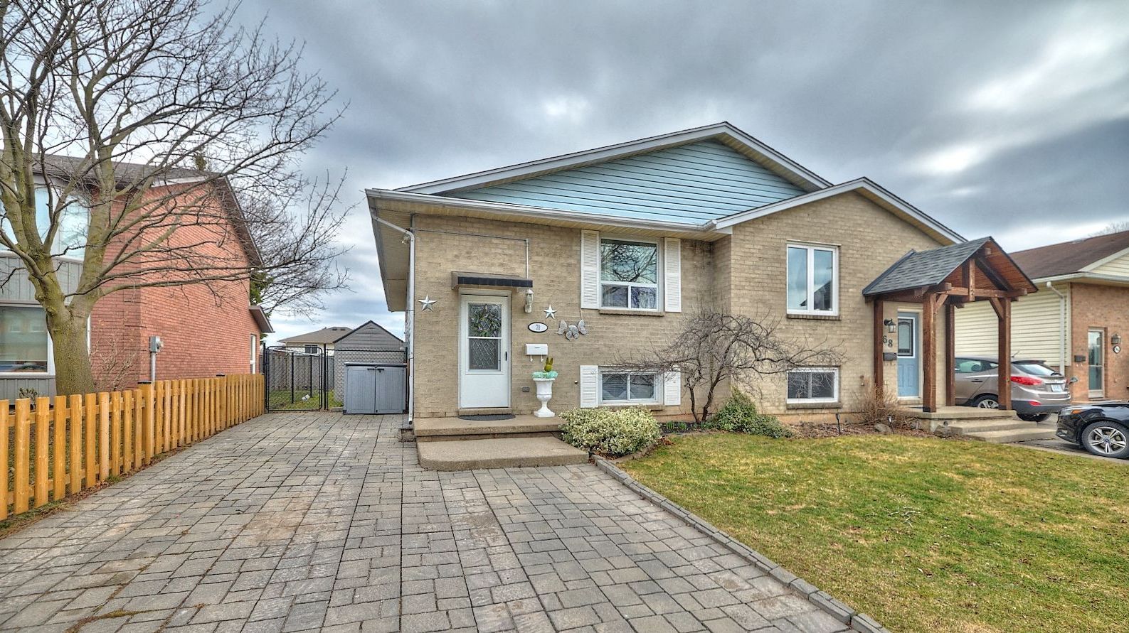 A semi-detached home in Welland, Ontario.