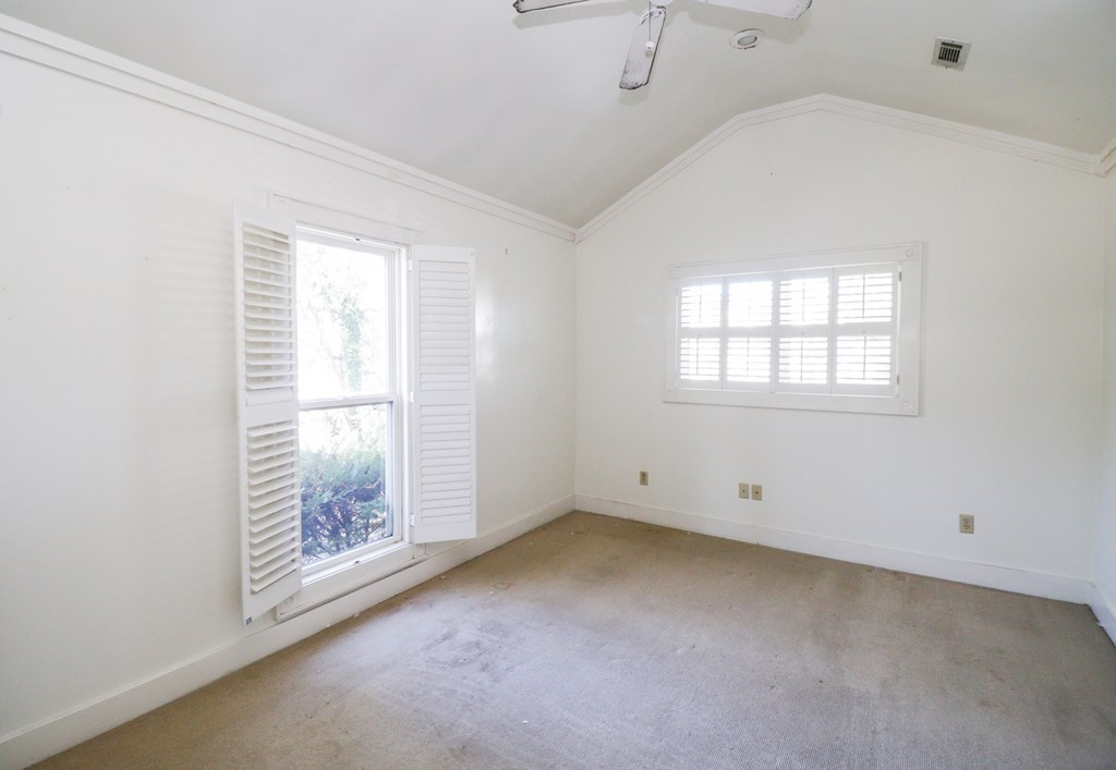 601 South 14th  - Image 9