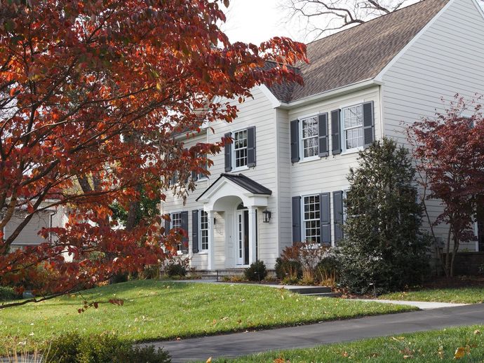 Residential home served by DJC Exteriors general contractor Chesapeake VA