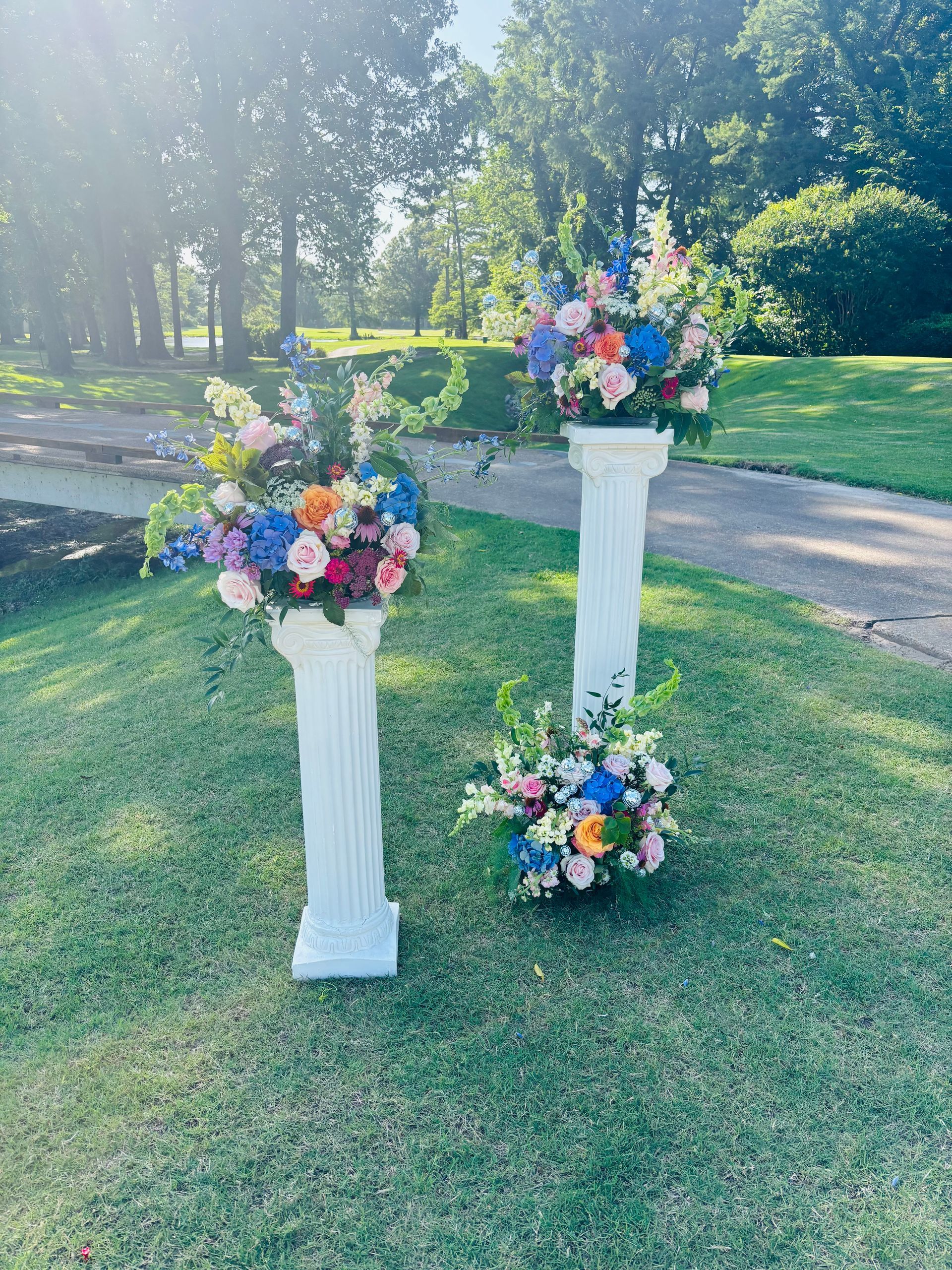 colorful wedding flowers