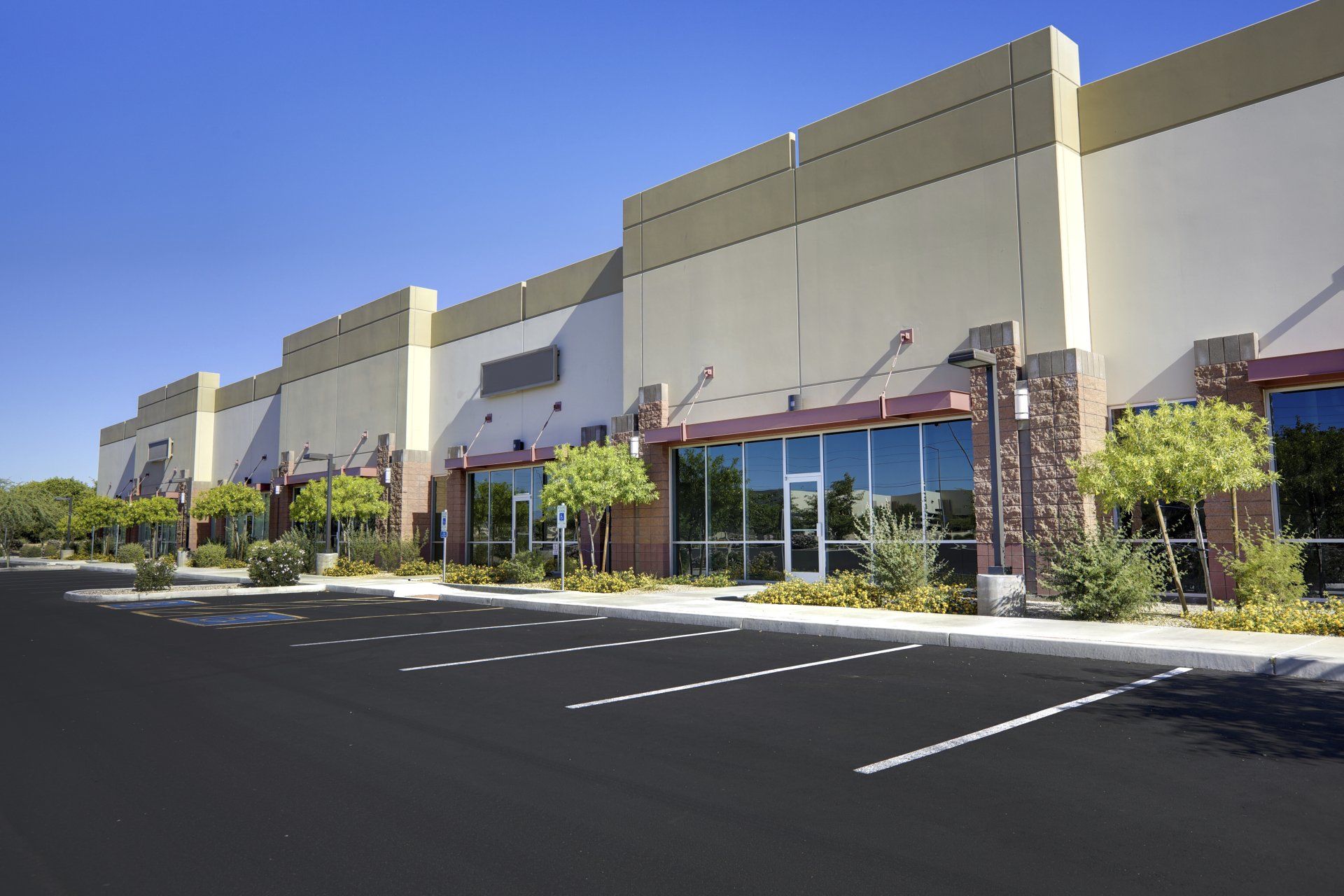 Consultation Between Lawyer and Businessman – Rock Springs, WY – Barnum Law Office