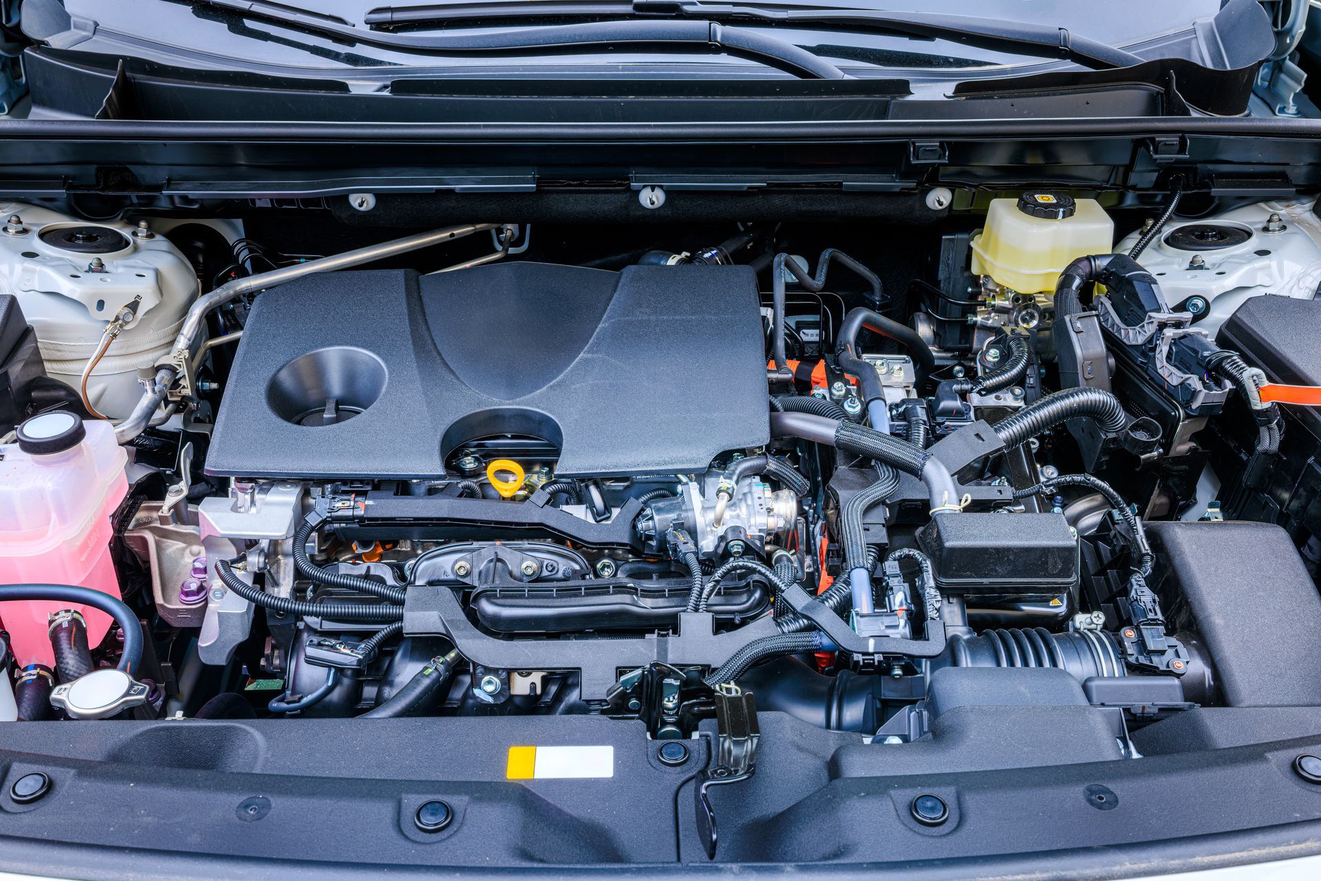 Do Hybrid Cars Need Oil Changes? | Paul Campanella’s Auto Centers
