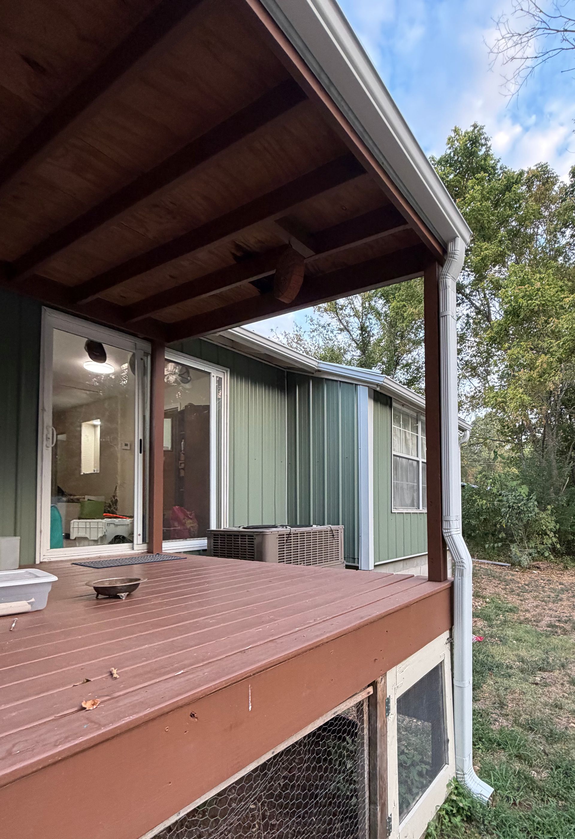 Hog Trough Seamless Gutters installed gutter and facia on their webmaster's home