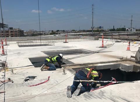 ashton employees on job site