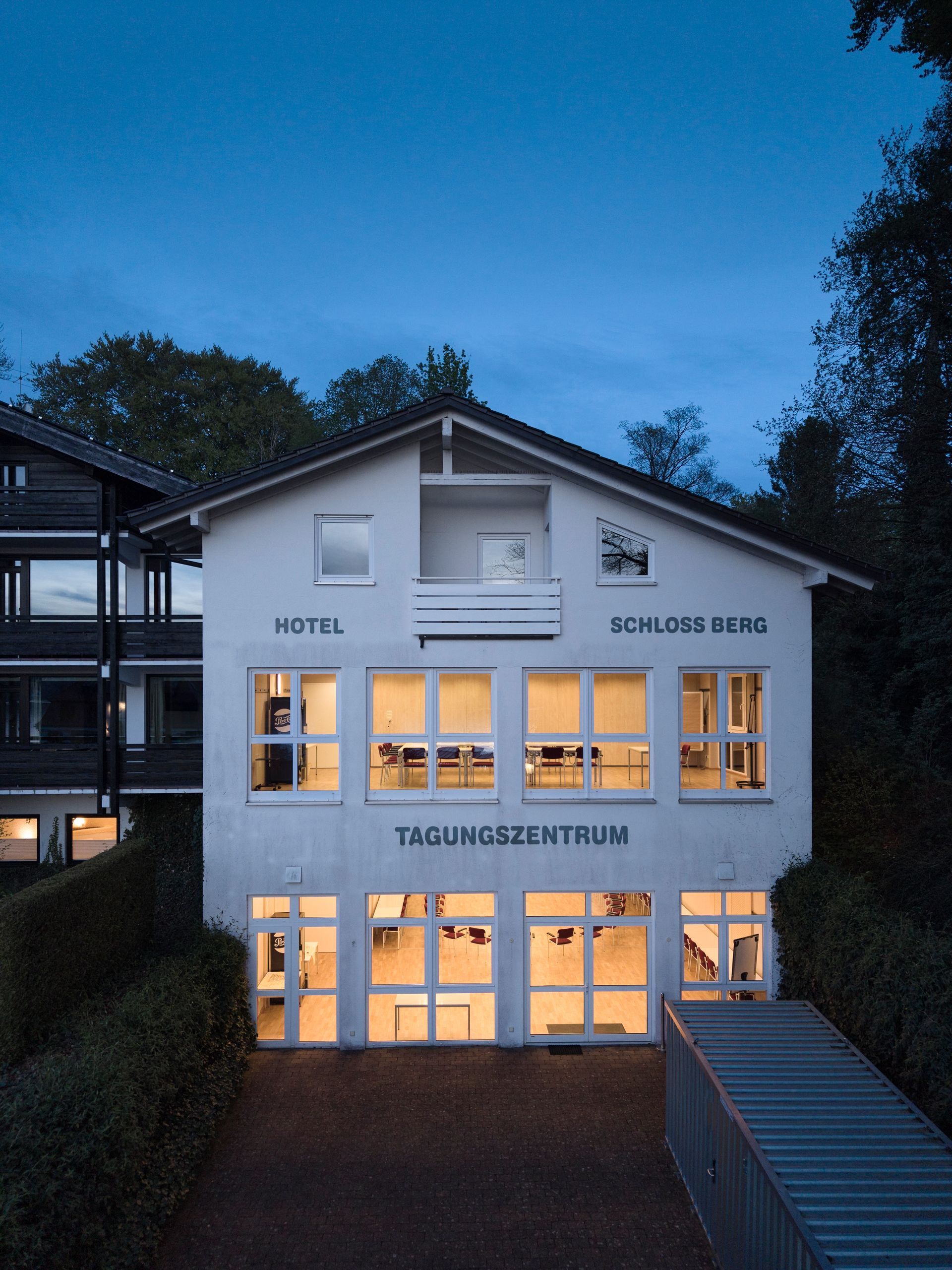 Tagungszentrum von außen.
