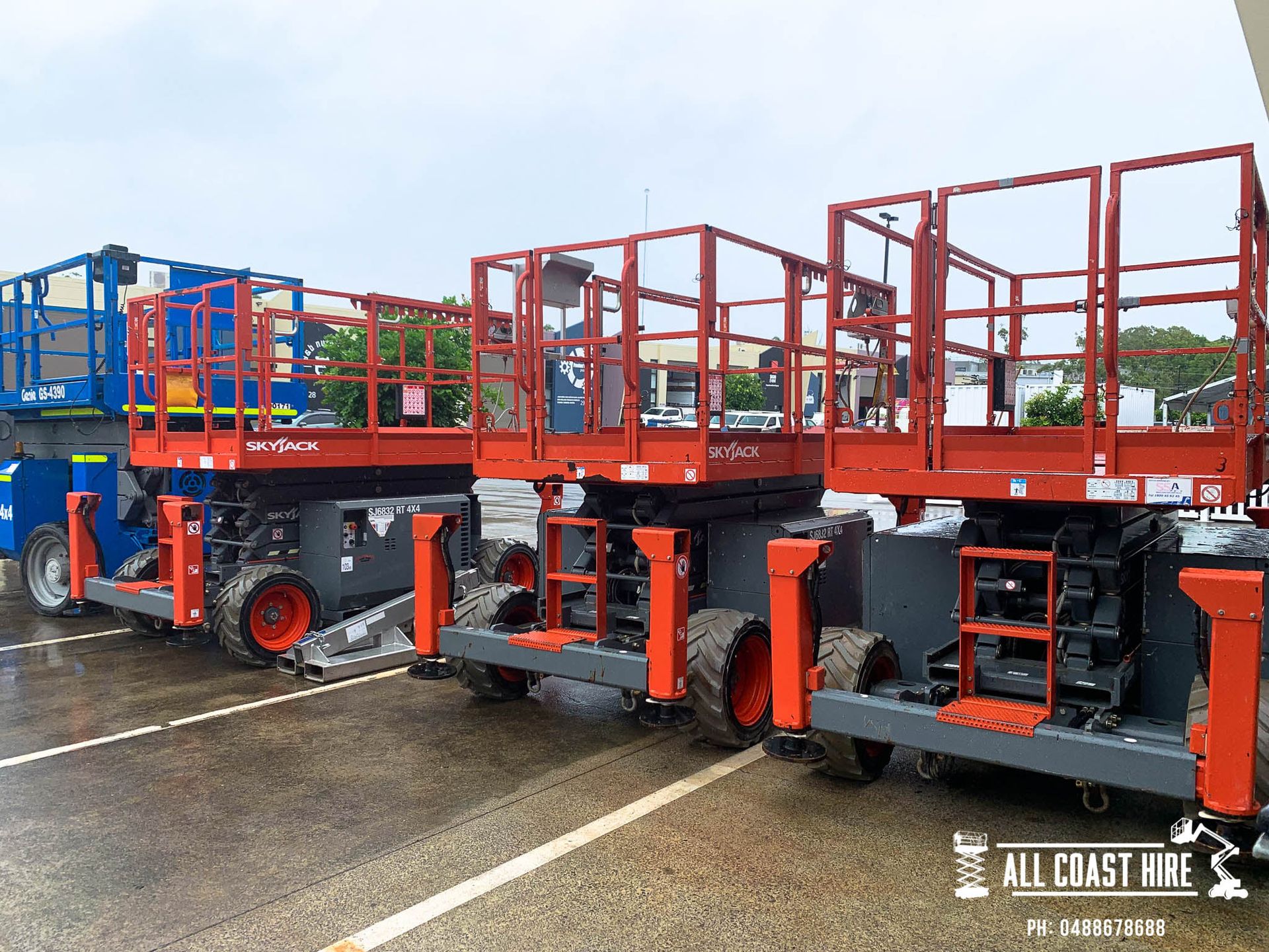 Scissor Lifts, Tilt Tray & More for Hire Gold Coast All Coast Hire