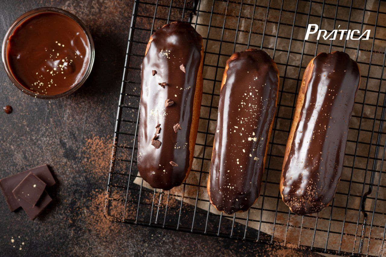 Éclair ou Bomba de padaria? Aprenda mais sobre este doce