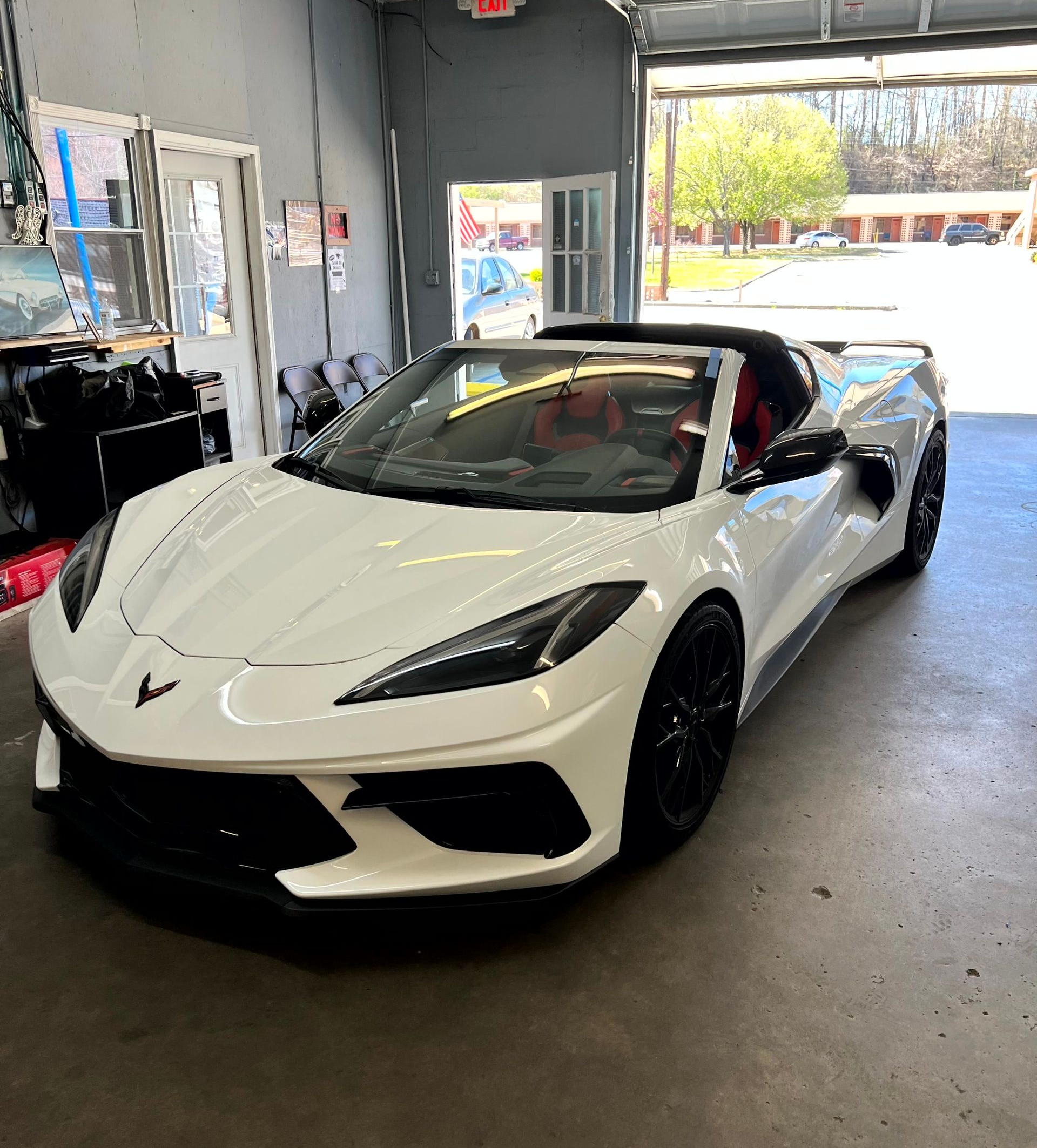 Mobile windshield replacement in Braselton, GA Mobile windshield replacement in Braselton, GA