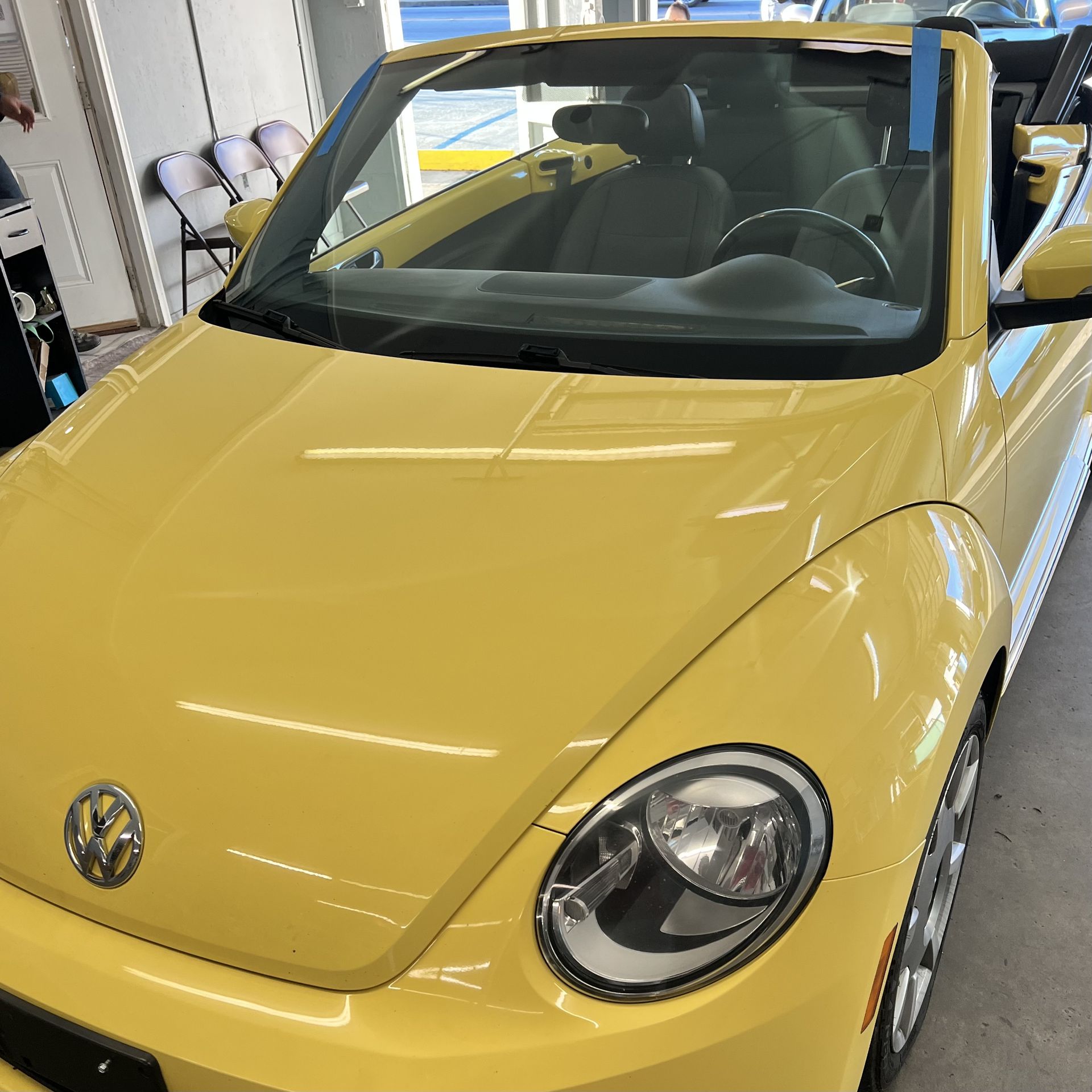 Mobile windshield replacement in Oakwood, GA Mobile windshield replacement in Oakwood, GA