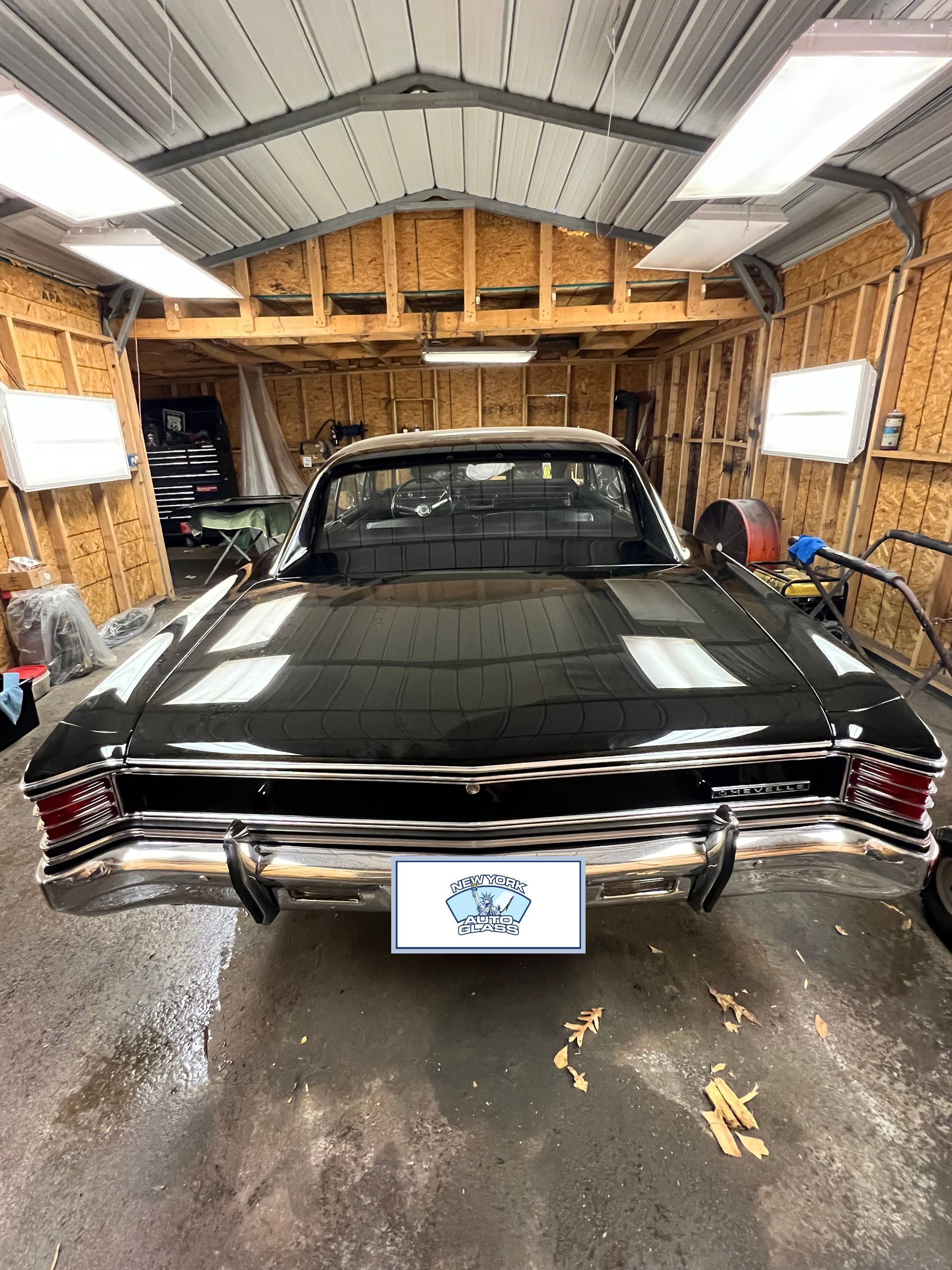 Classic car auto glass repair in Gainesville, GA