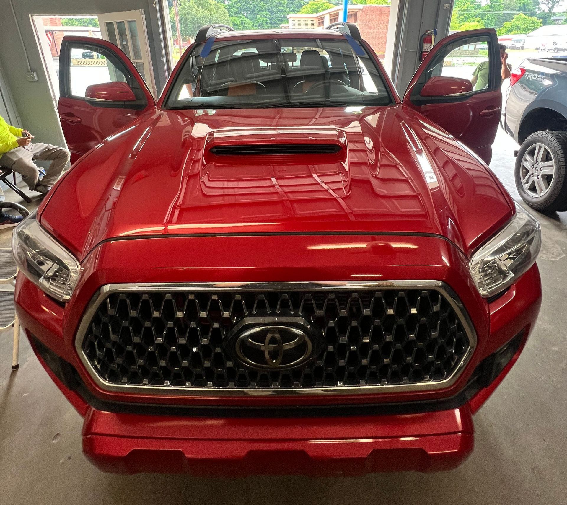 Windshield replacement in Oakwood, GA Windshield replacement in Oakwood, GA