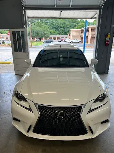 Lexus windshield replacement in Gainesville, GA Lexus windshield replacement in Gainesville, GA