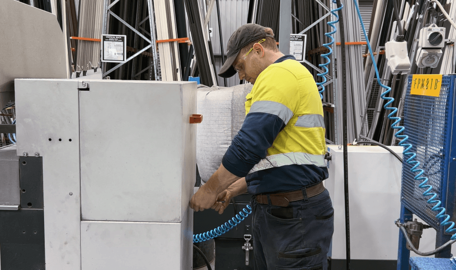 trade assistant from recruitment.