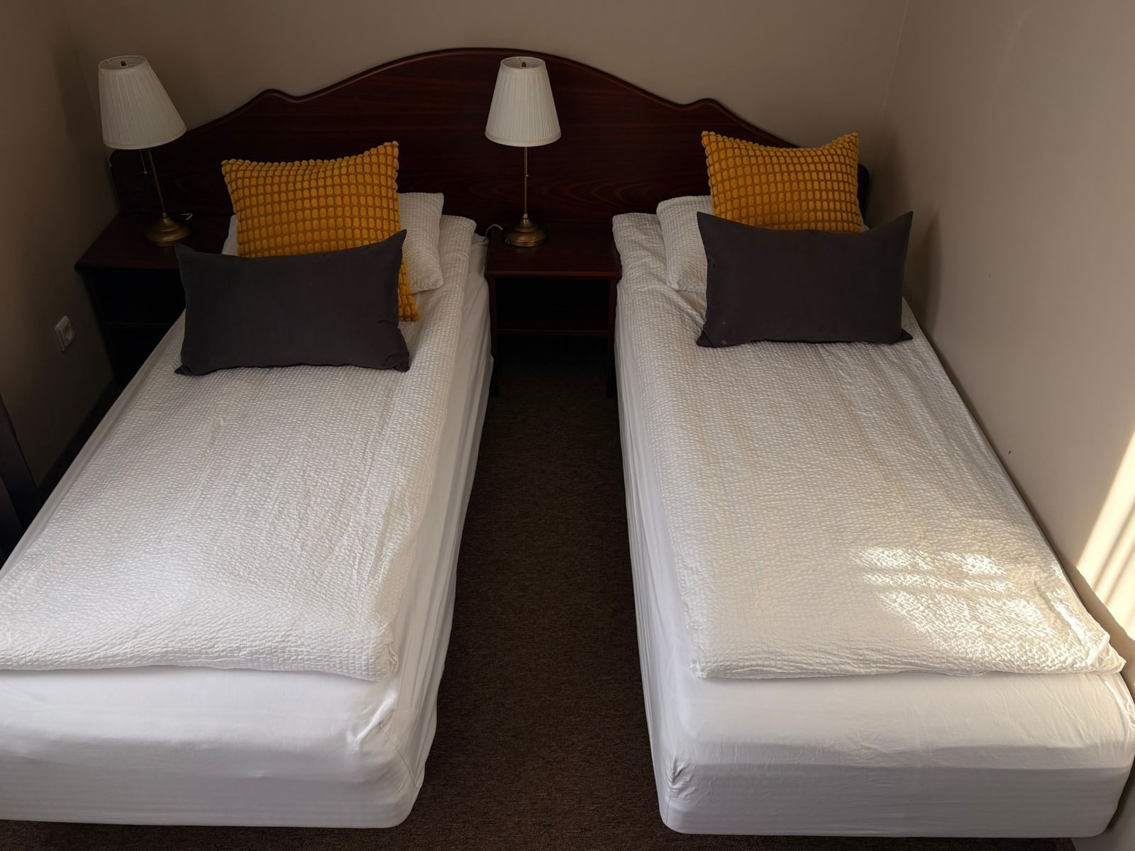 Standard double / twin picture showing the bed.