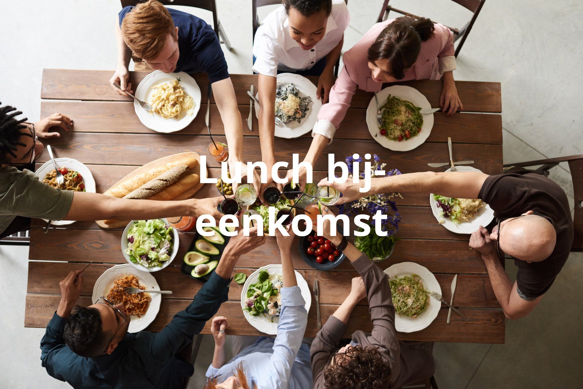 Verwen jezelf en je team met een passend evenement. Geniet van boeiende gesprekken in een sfeer van ontspanning.
evenement evenement evenement
