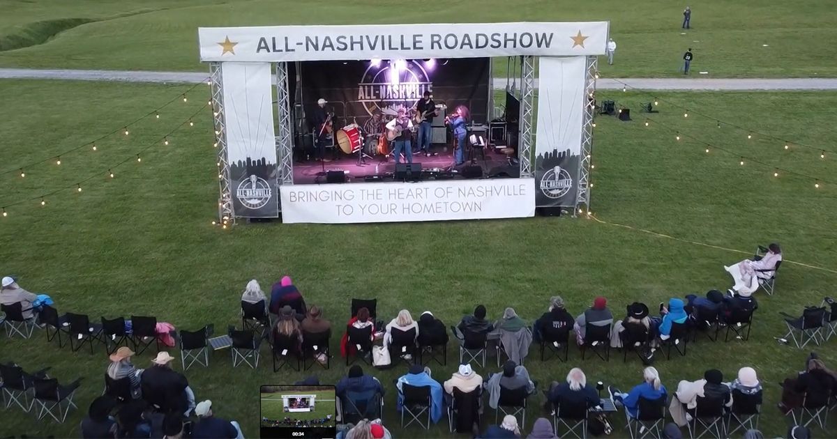 Nashville Roadshow in The Park