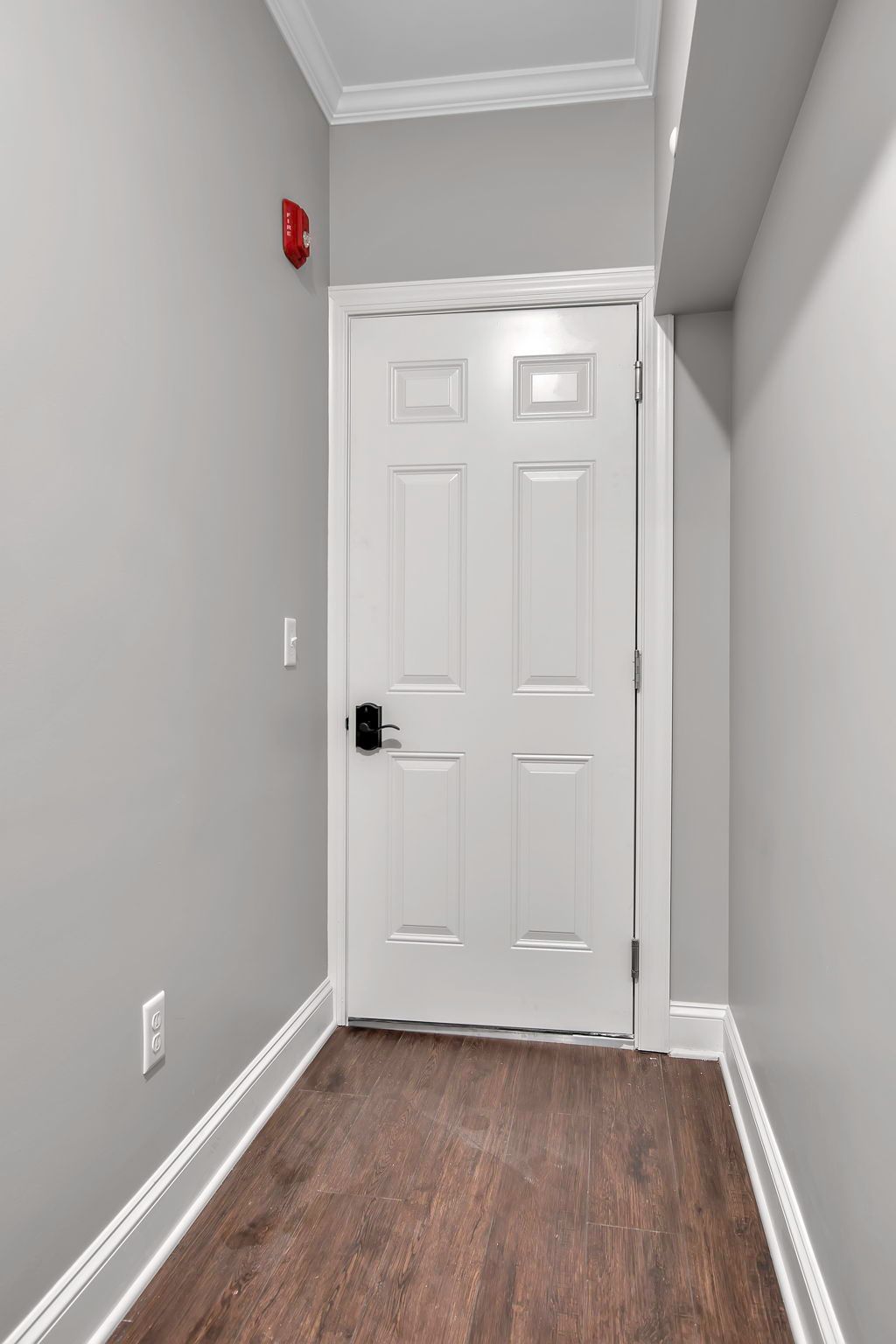 RC 2021 Unit B1 4 bed 3 bath entryway