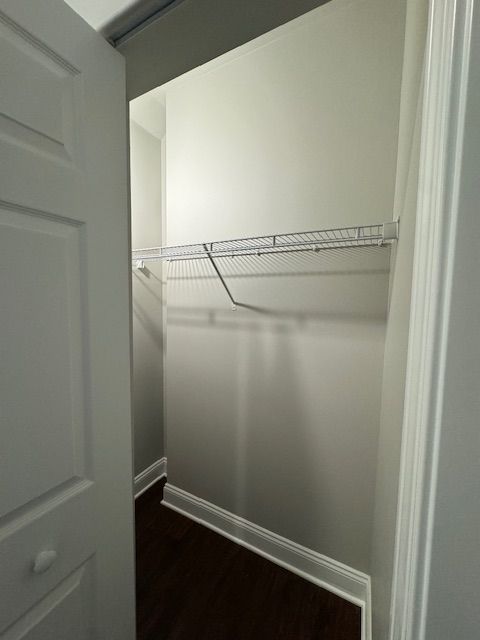 Walk-in Closet.