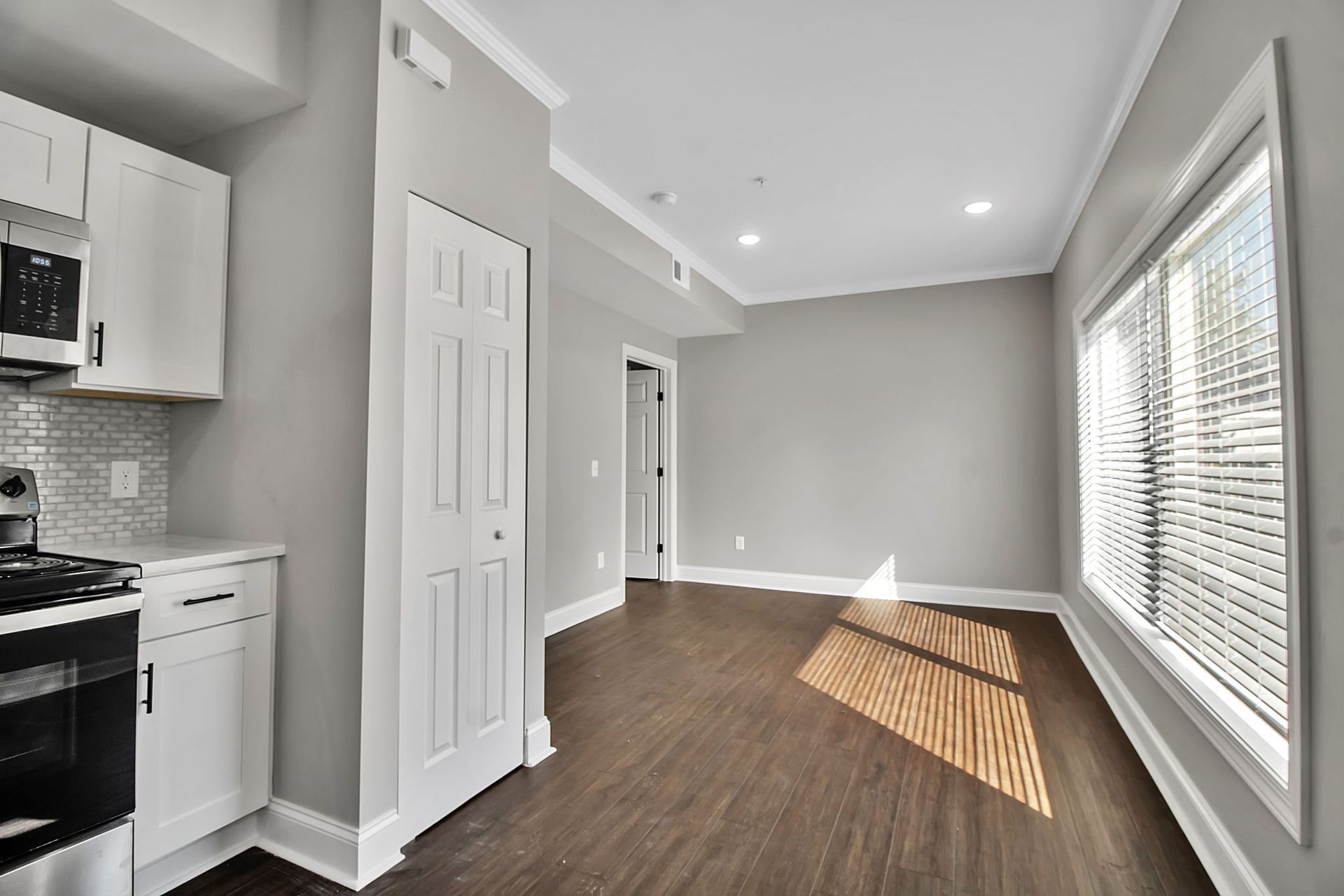 Interior relaxation space inside Amherst NY apartment home