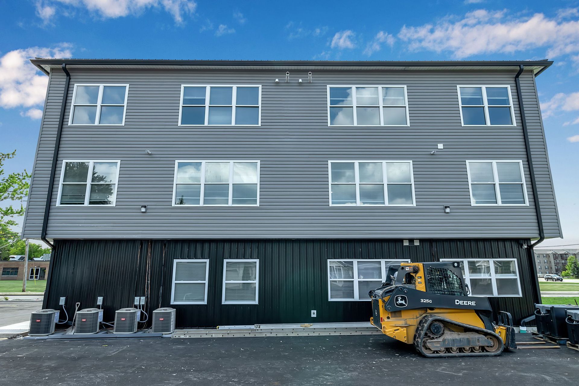 Exterior view of apartment community managed by Wyse Properties