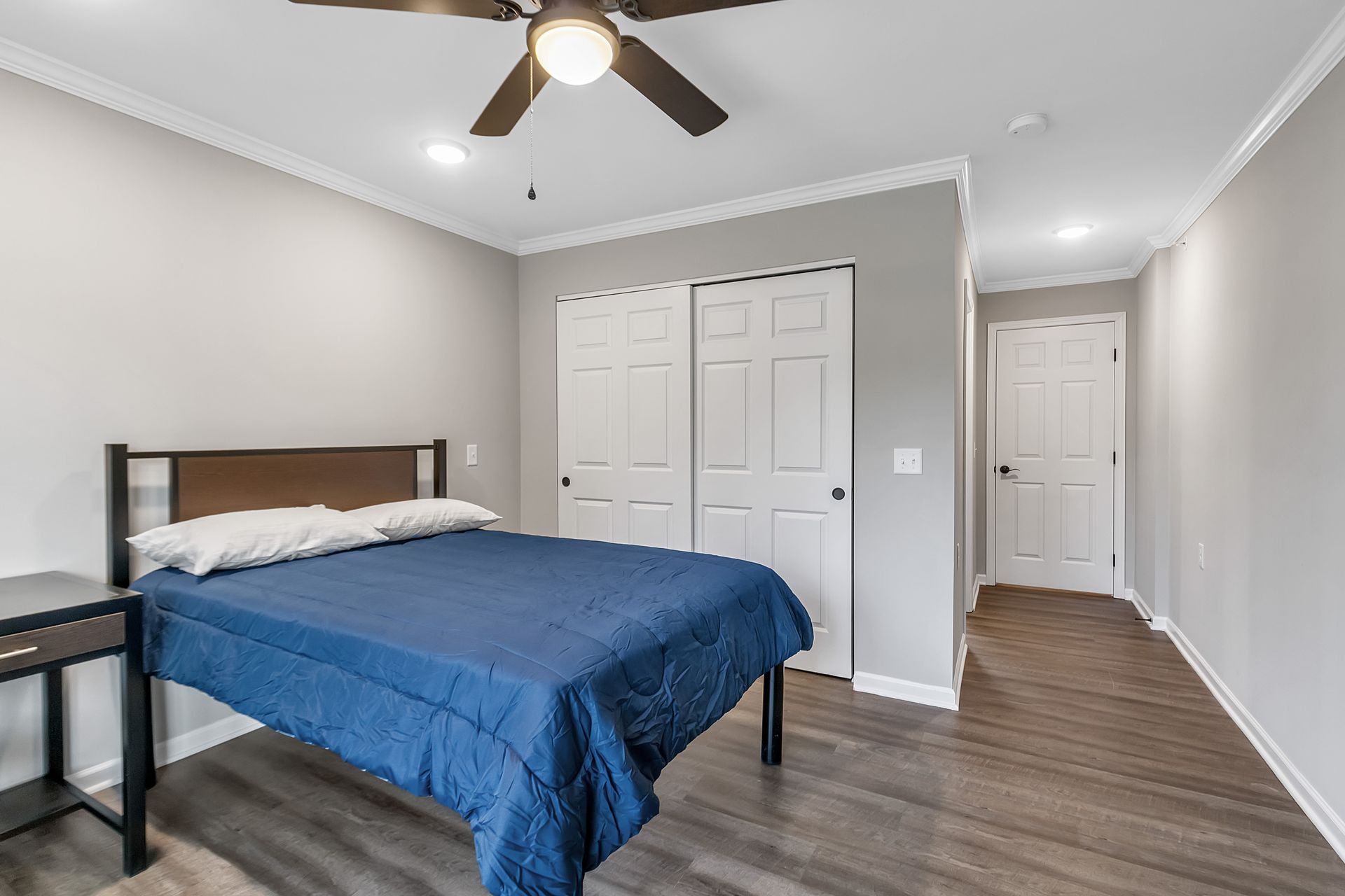 Sleeping space designed with neutral interior palette