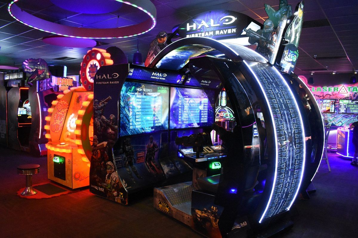 The Halo Fireteam Raven four-player arcade cabinet at Zone 28 in Pittsburgh