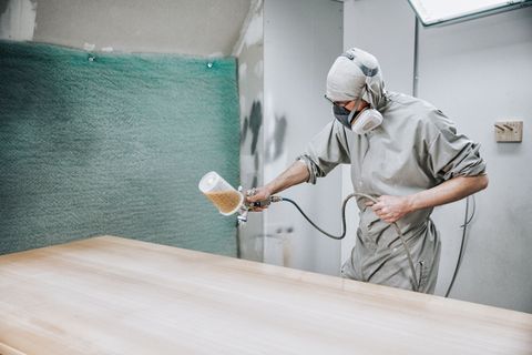 Serramenti in legno grezzo prima della verniciatura