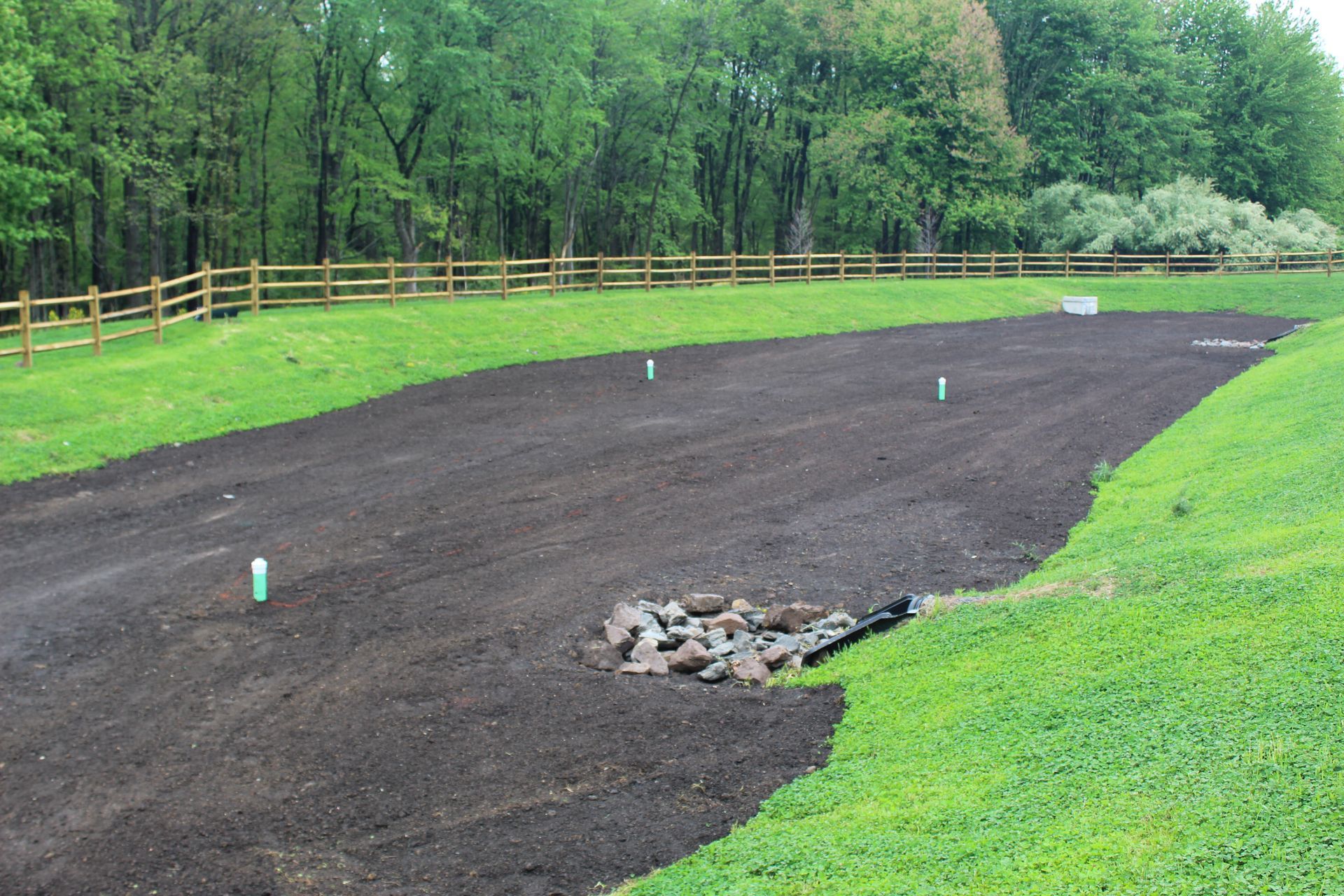 Detention basin completed by Empire Services.