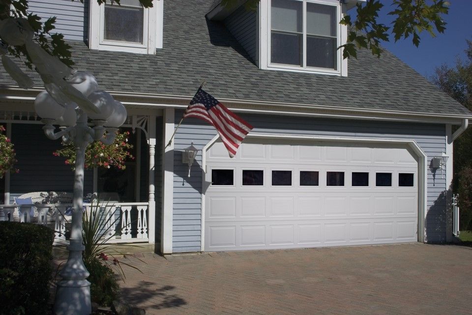 
Garage Door