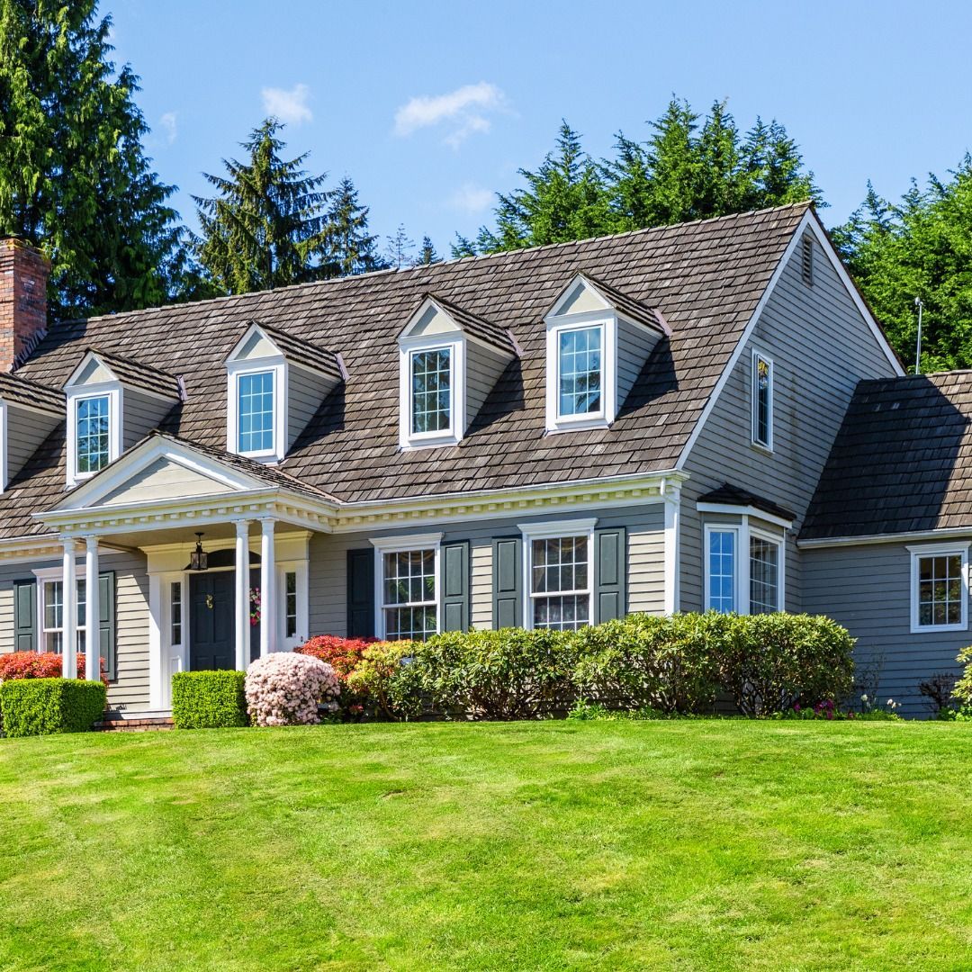 A Large House with a Lush Green Lawn - Chester, VA - A. Townsley Contracting