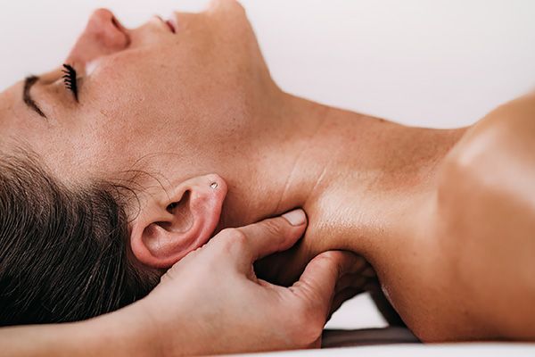 Massage Therapy Coventry providing an Indian head massage