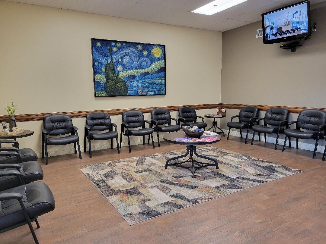 Waiting Room — Edinburg, TX — Eutiquio M. Elizondo Jr., DDS