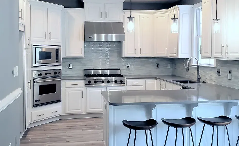White Kitchen Cabinets