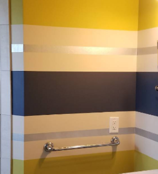 Striped Bathroom
Bold Navy Blue Stripes with Metallic Silver Stripe