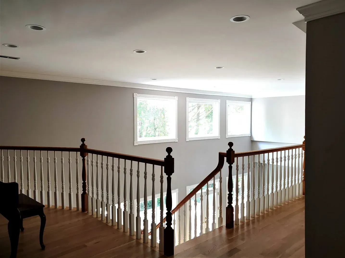 Landing, Living Room Walls BM Regal Select Matte Purebeck Stone F&B No. 27
Trim BM Aura Semi-gloss Chantilly Lace OC-65