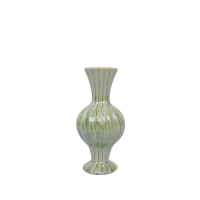 klein bolvaasje in groene kleur