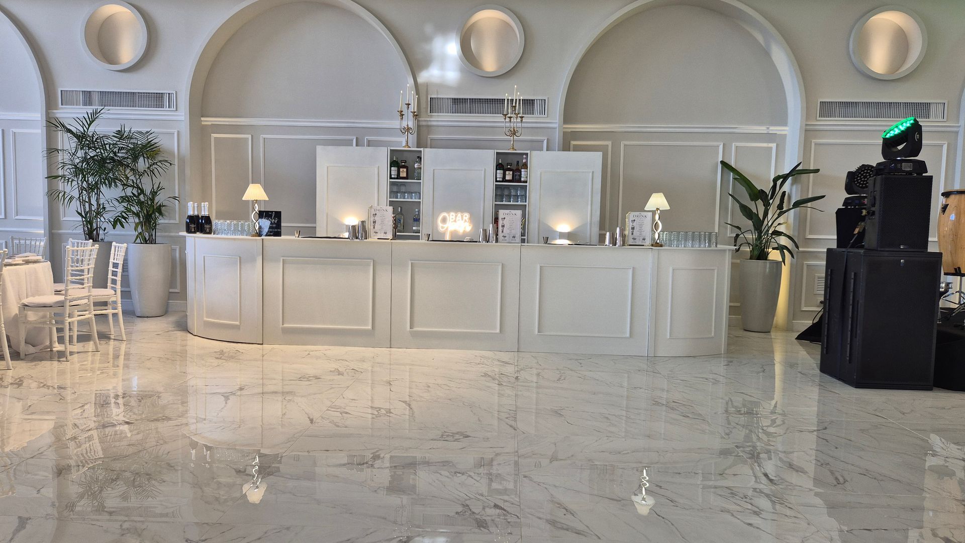 Servizio beverage elegante per matrimonio