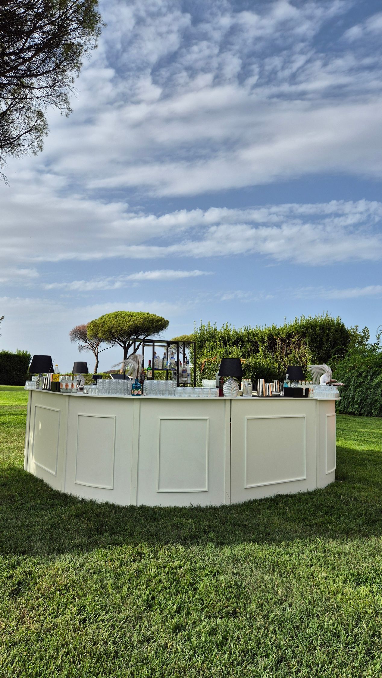 Villa Alberico matrimonio Roma Villa Alberico a Roma durante il matrimonio internazionale con allestimento Barman Express