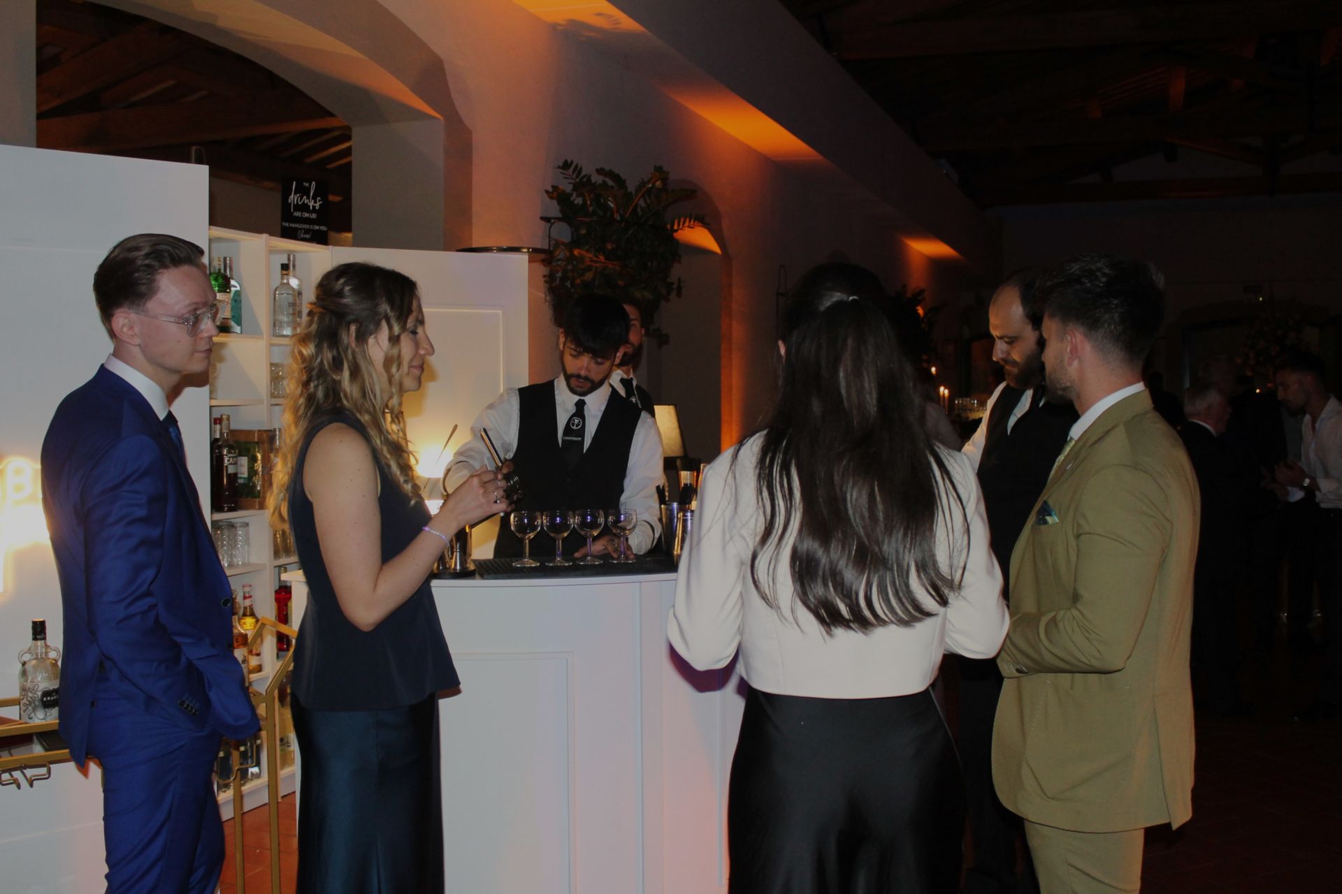Open bar elegante per festa privata o anniversario