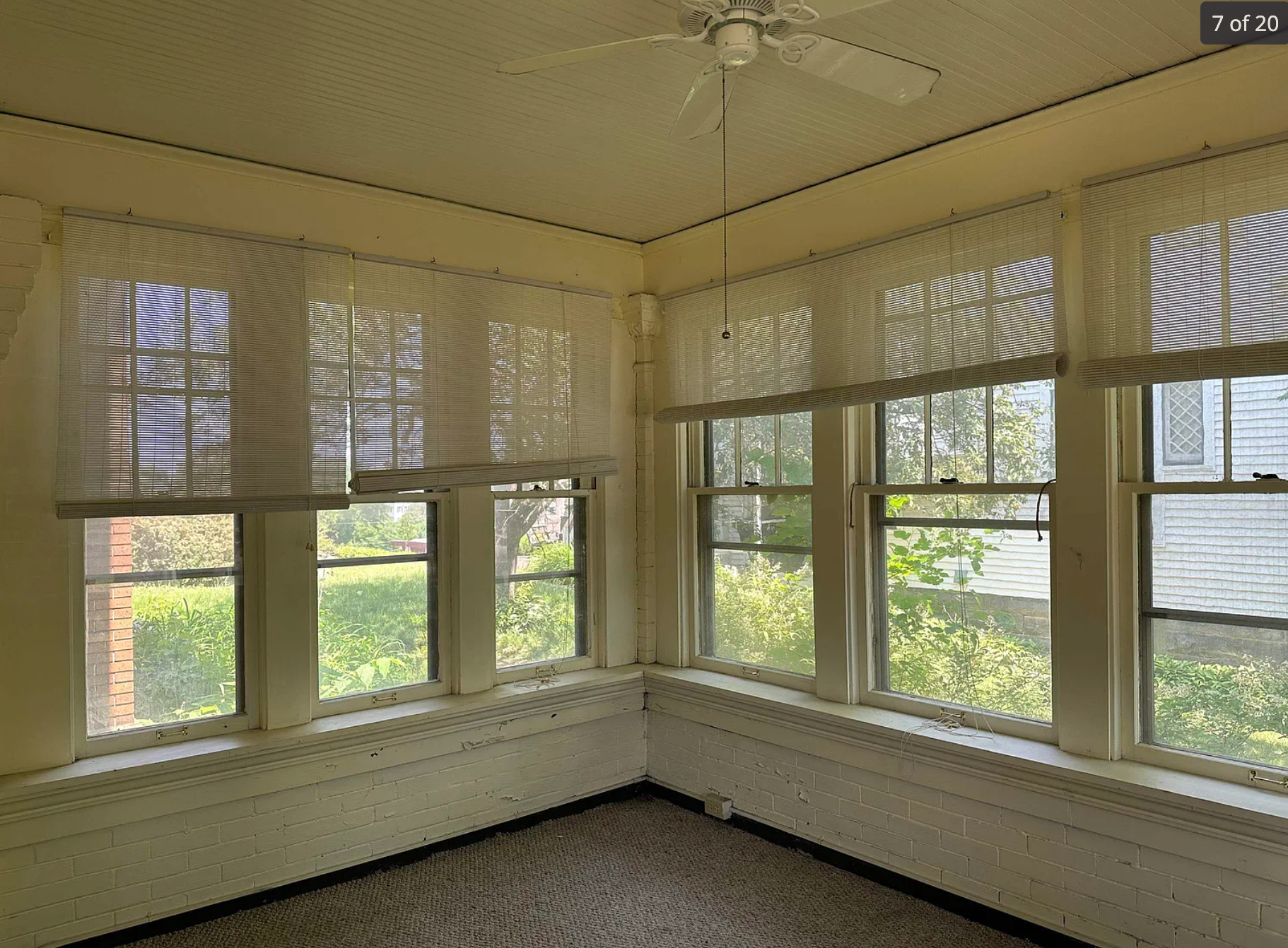 Before the remodel 3 seasons room