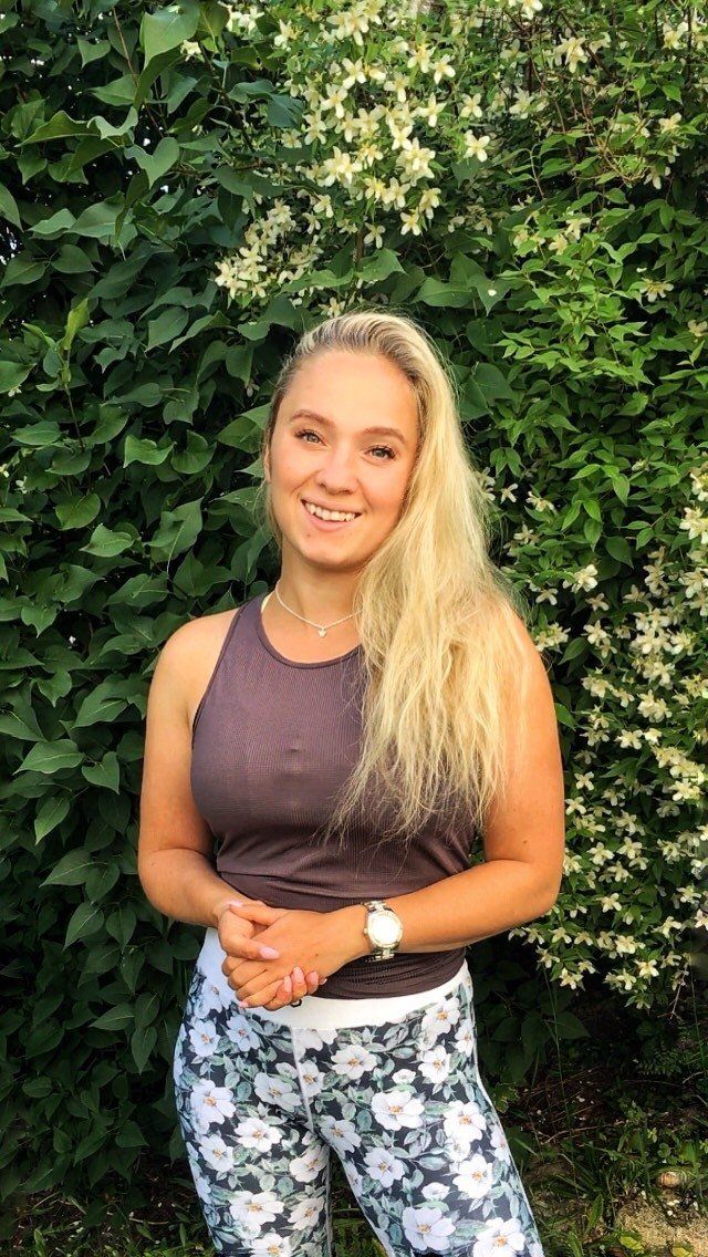 Författaren Isabelle Christiansson på Stevali Bokförlag.