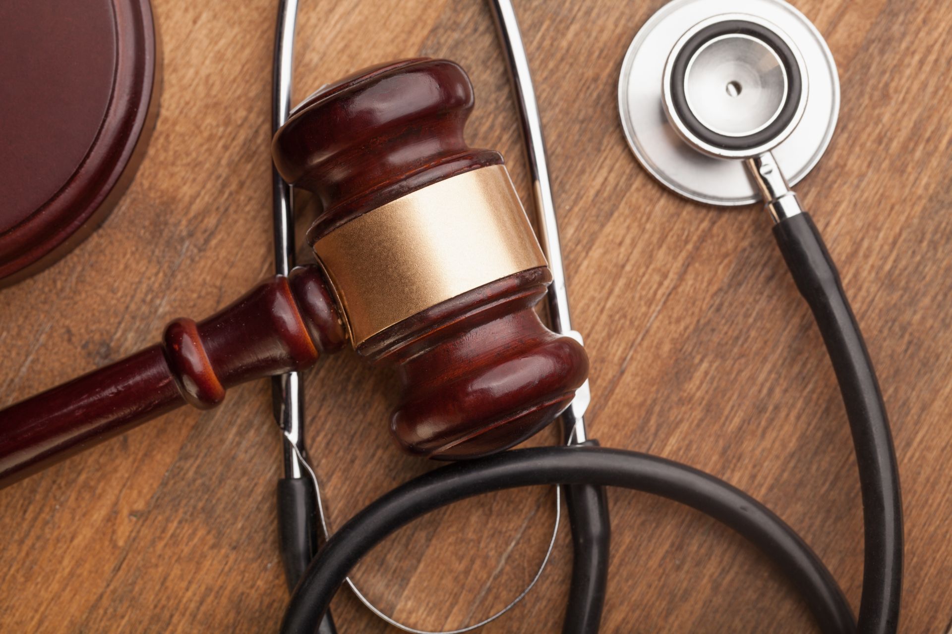Stethoscope and judgement hammer.
